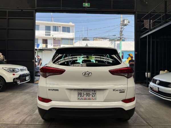 HYUNDAI TUCSON LIMITED 2017 - Image 4