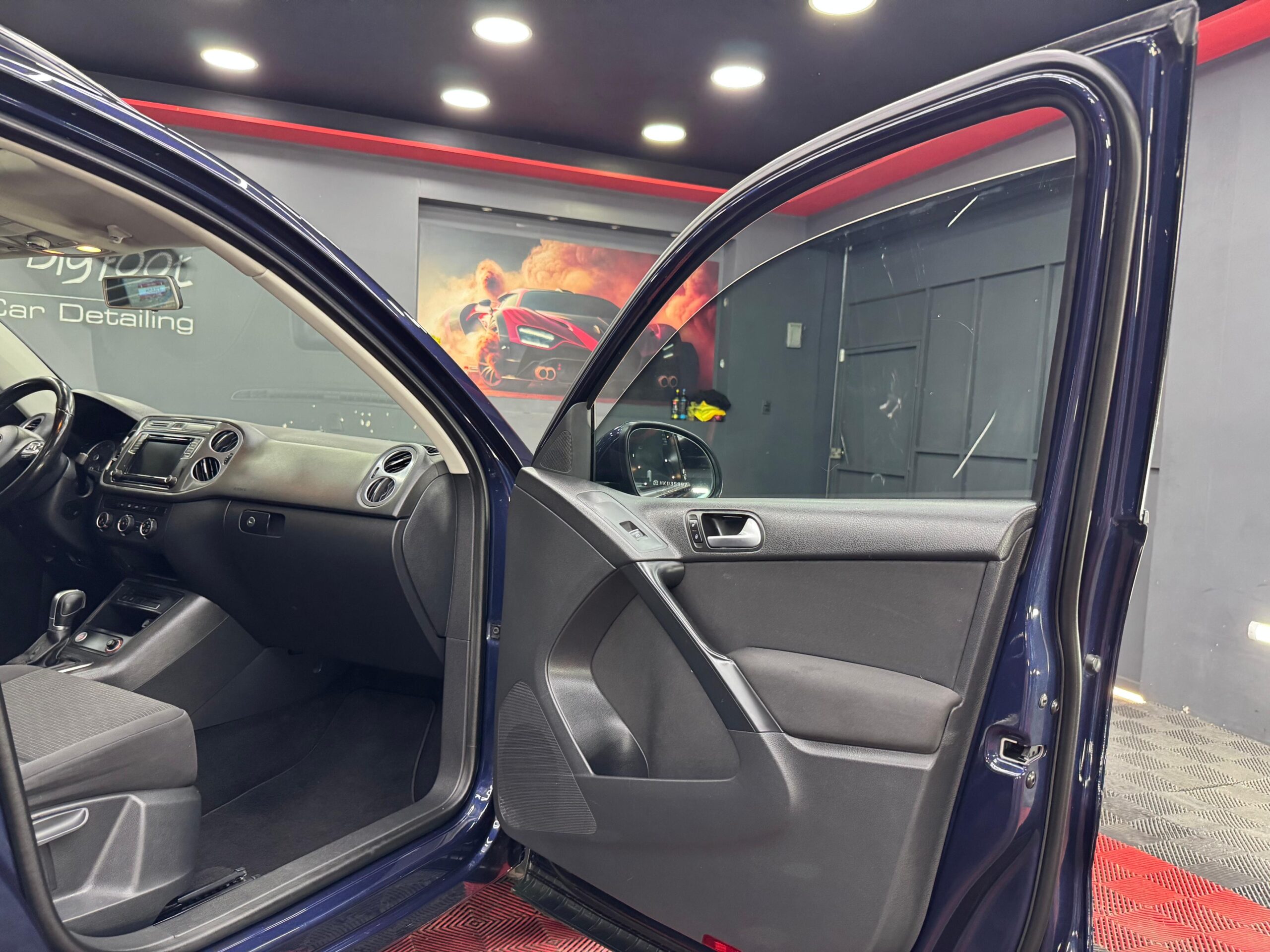 VOLKSWAGEN TIGUAN  WOLFSBURG  2017 - Image 6