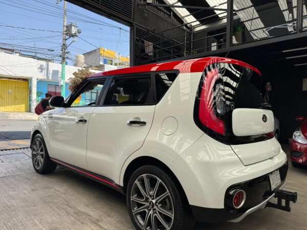 KIA SOUL SX TURBO 2017 - Image 2