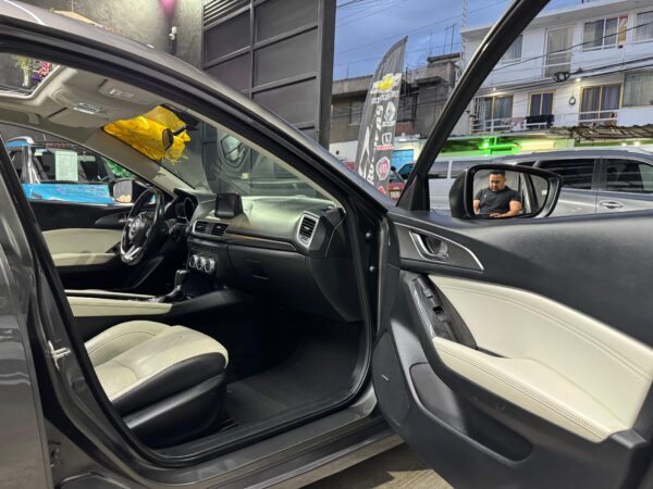 MAZDA3 S GRAND TOURING 2018 - Image 7