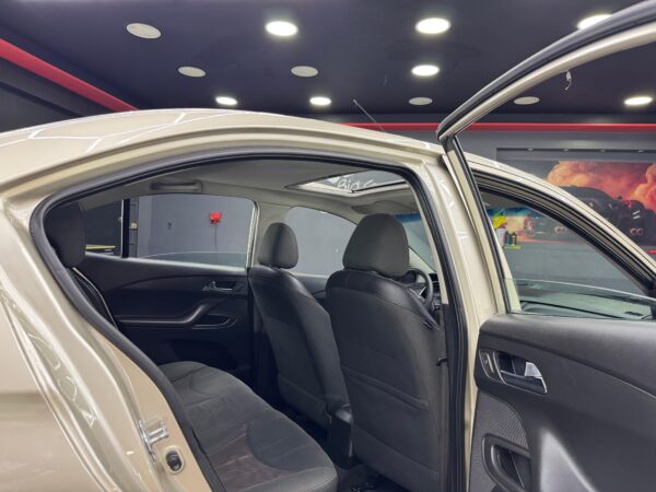 CHEVROLET AVEO F 2018 - Image 8