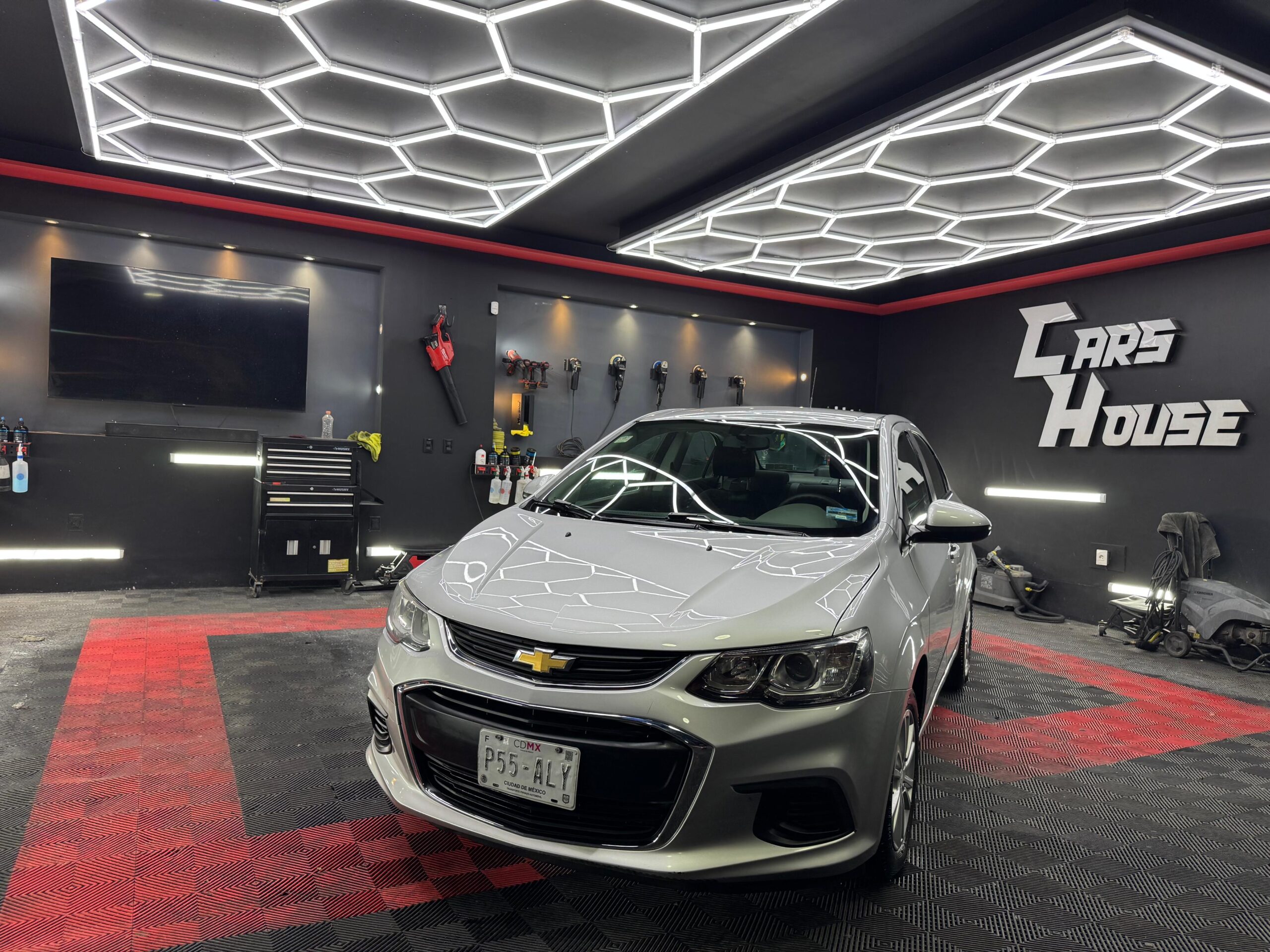 CHEVROLET SONIC  LT 2017 - Image 2