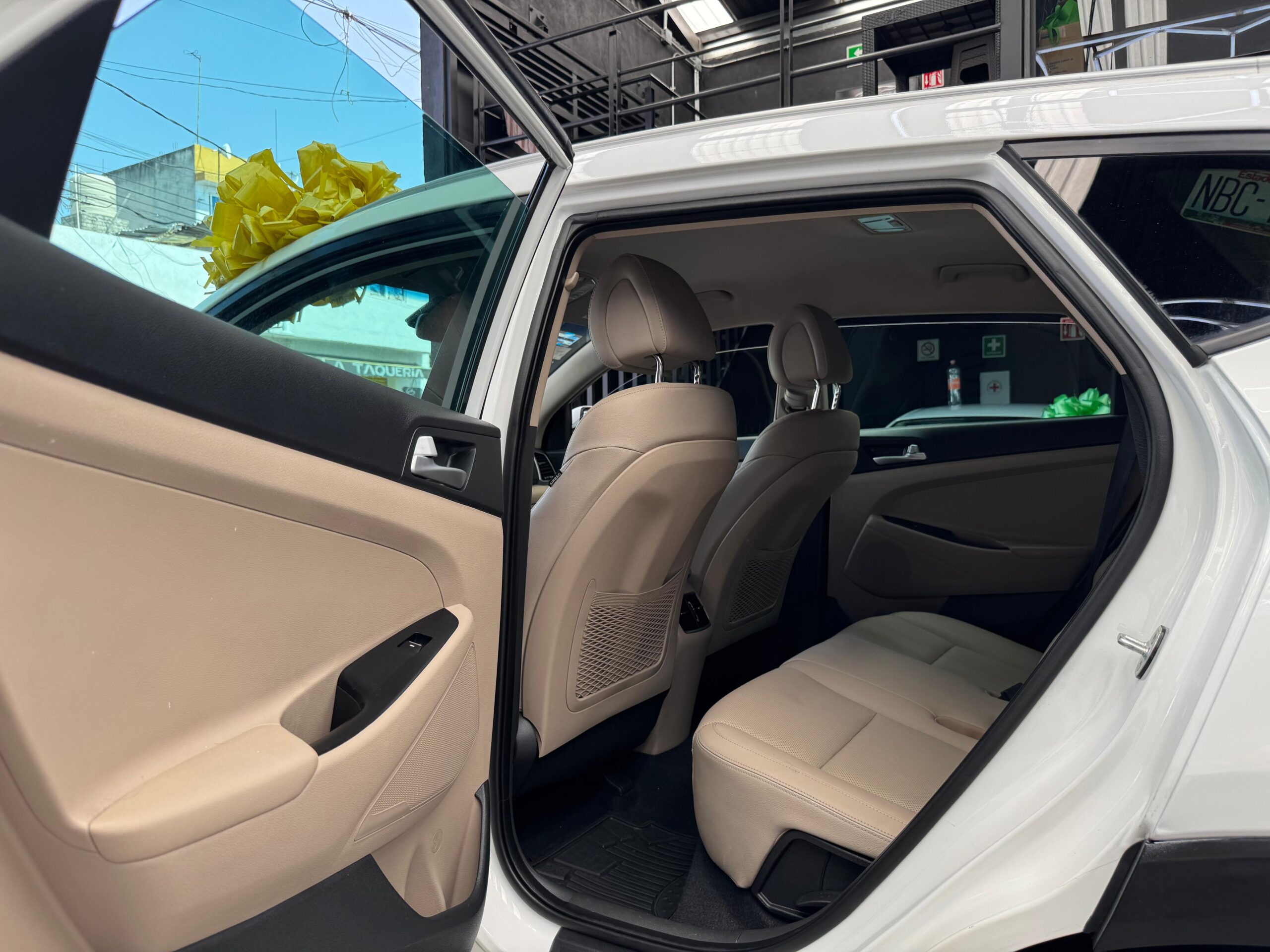 HYUNDAI TUCSON LIMITED 2017 - Image 6
