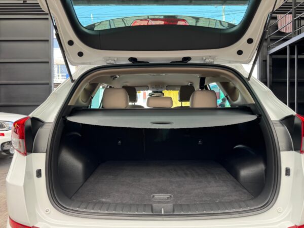 HYUNDAI TUCSON LIMITED 2017 - Image 9