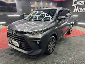 TOYOTA AVANZA  XLE 2023