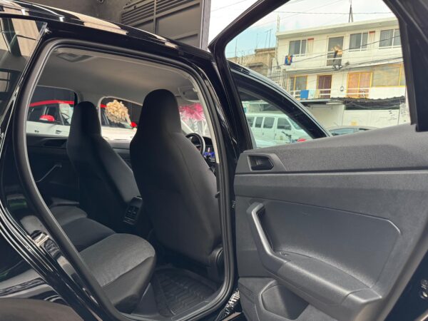 VOLKSWAGEN POLO COMFORTLINE 2024 - Image 8