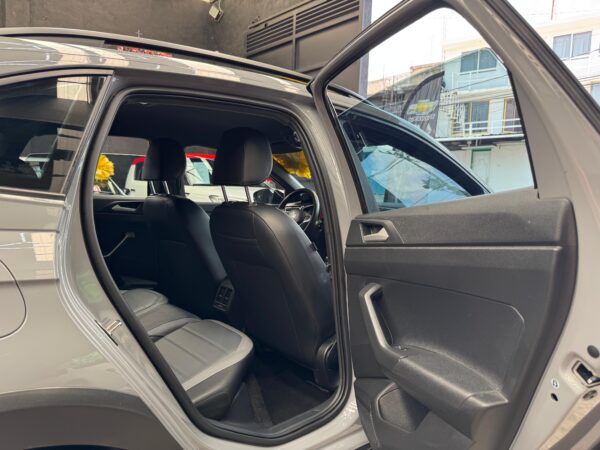 VOLKSWAGEN NIVUS BLACK  2023 - Image 8