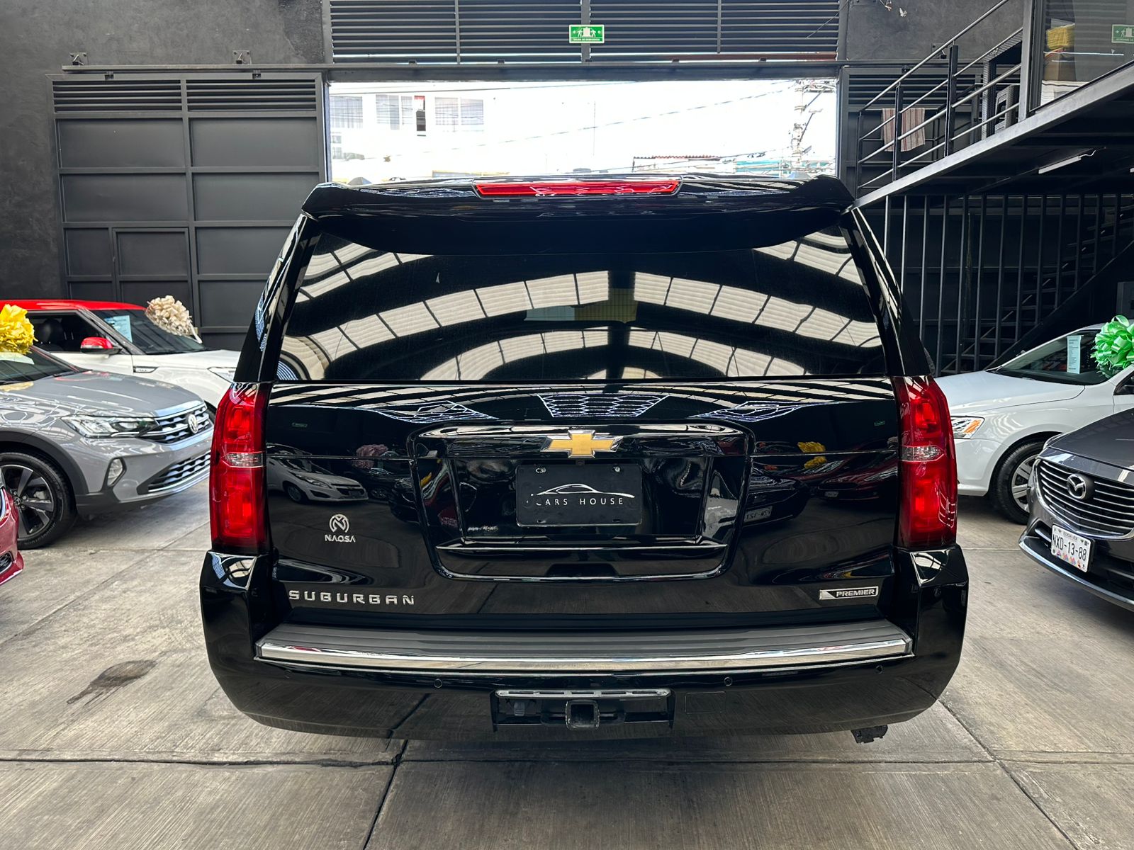 CHEVROLET SUBURBAN PREMIER  2017 - Image 4