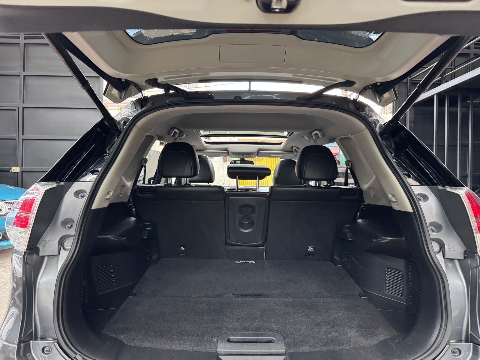 NISSAN XTRAIL EXCLUSIVE  2016 - Image 9