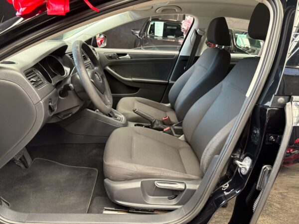 VOLKSWAGEN JETTA TRENDLINE TIPTRONIC 2016 - Image 5