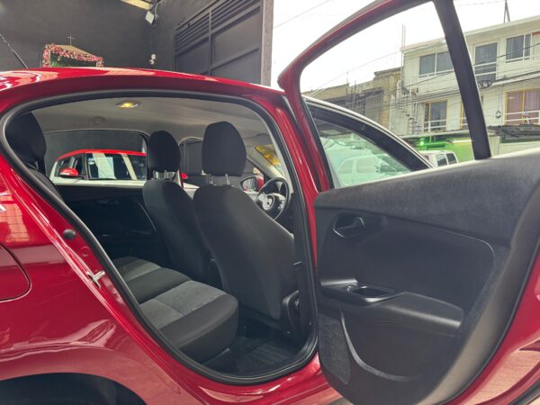 DODGE NEÓN SE 2017 - Image 8