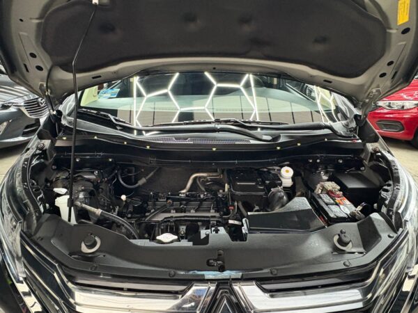MITSUBISHI XPANDER GLS 2023 - Image 10