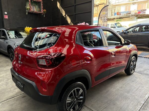 RENAULT KWID ICONIC 2024 - Image 3