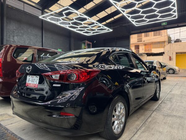 MAZDA 3 I TOURING 2018 - Image 3