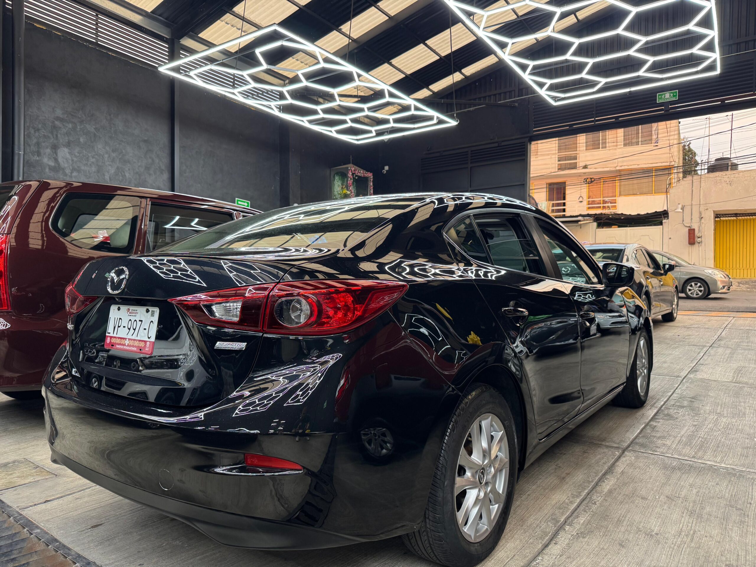 MAZDA 3 I TOURING 2018 - Image 3