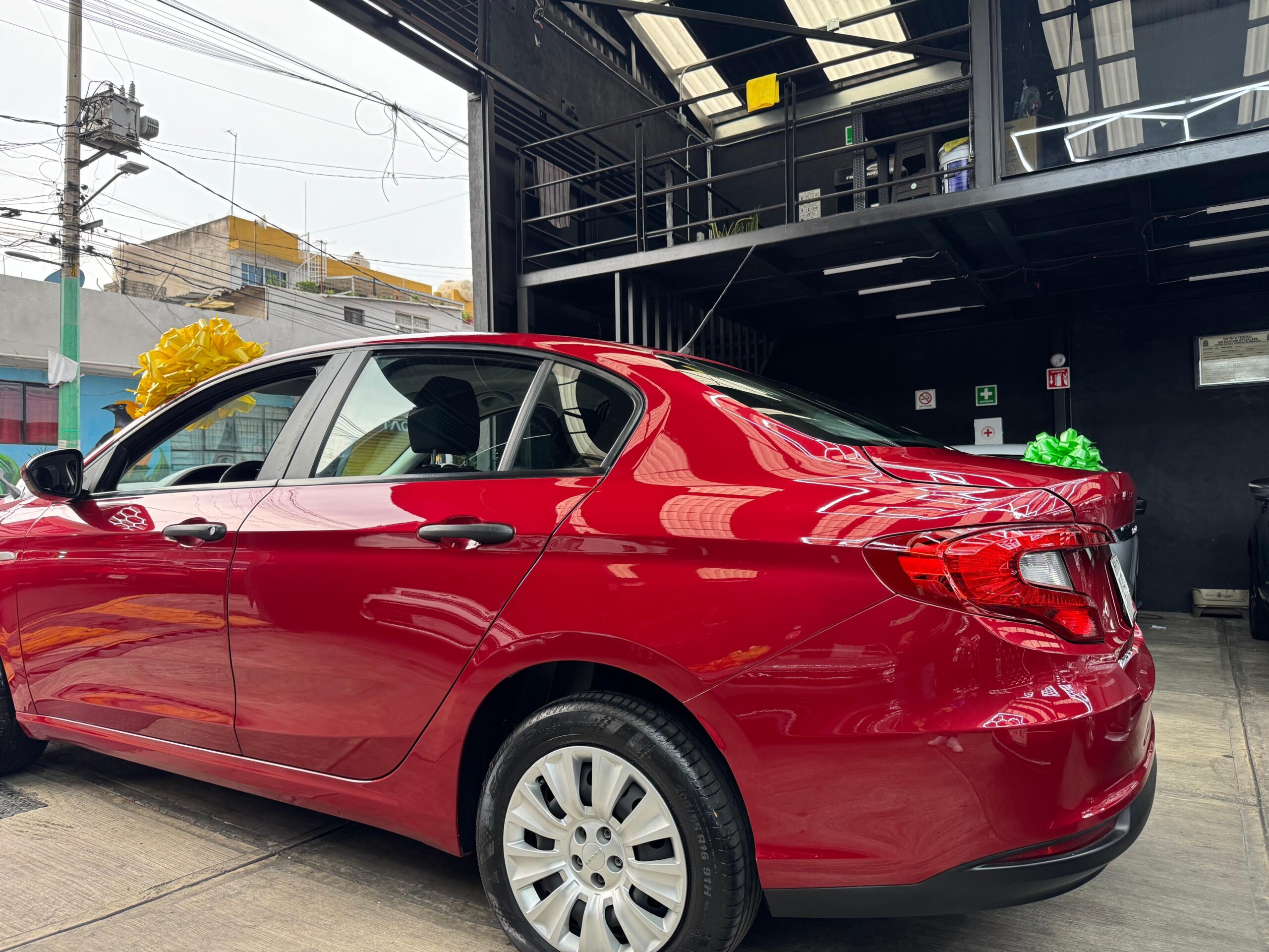 DODGE NEÓN SE 2017 - Image 2