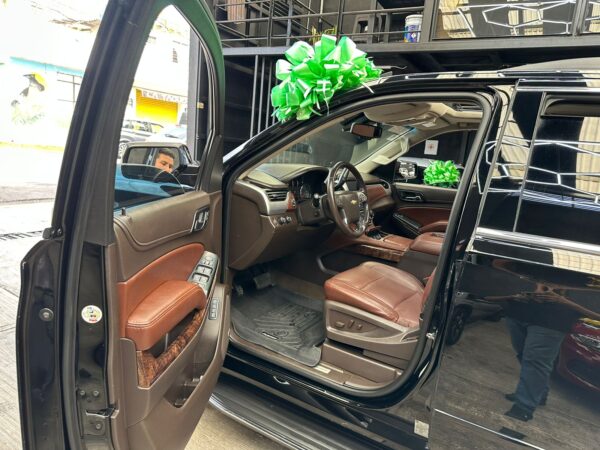 CHEVROLET SUBURBAN PREMIER  2017 - Image 5