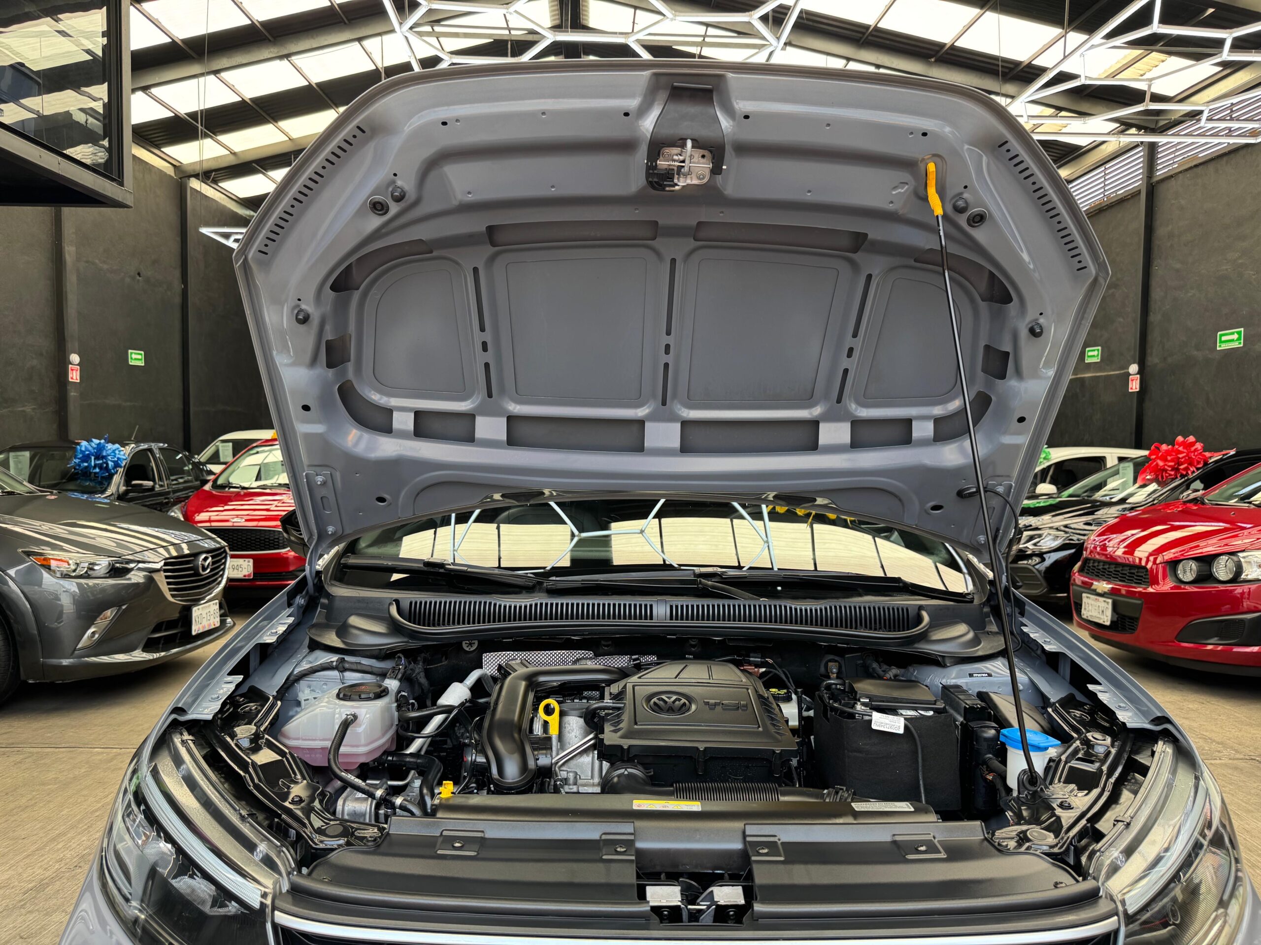 VOLKSWAGEN NIVUS BLACK  2023 - Image 10