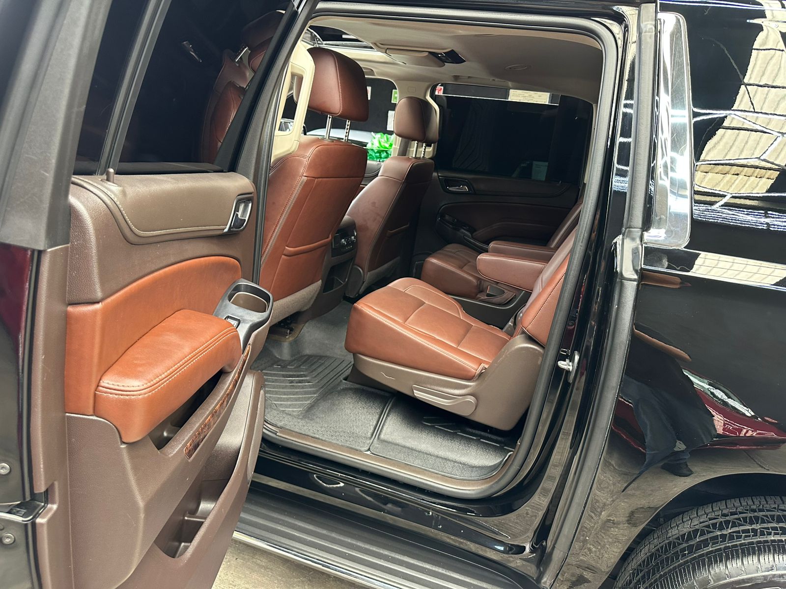 CHEVROLET SUBURBAN PREMIER  2017 - Image 6