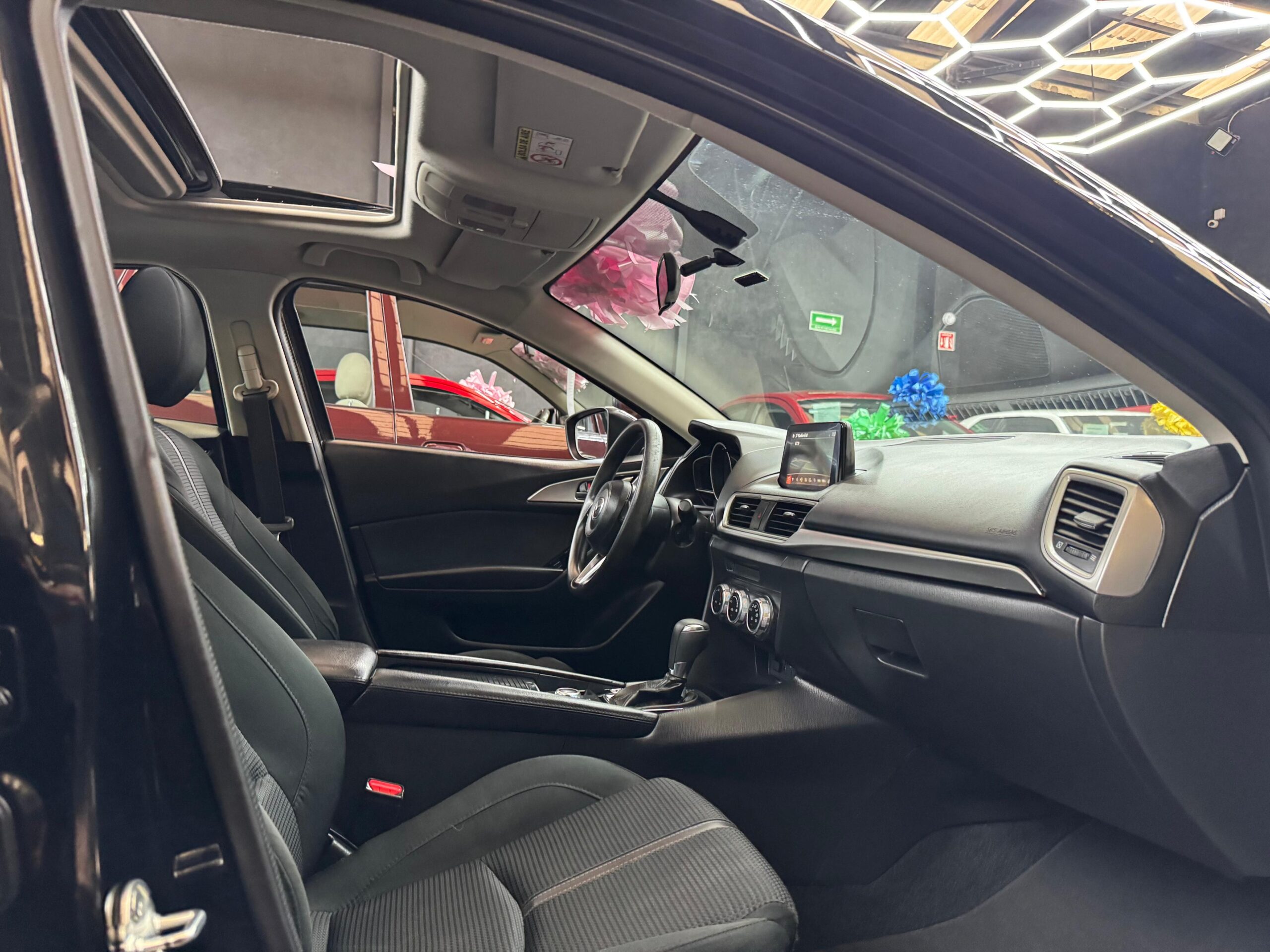 MAZDA 3 I TOURING 2018 - Image 7
