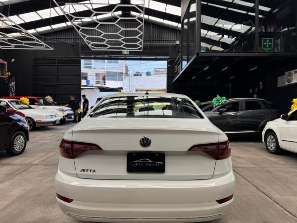 VOLKSWAGEN JETTA WOLFSBURG EDITION  2020 - Image 4