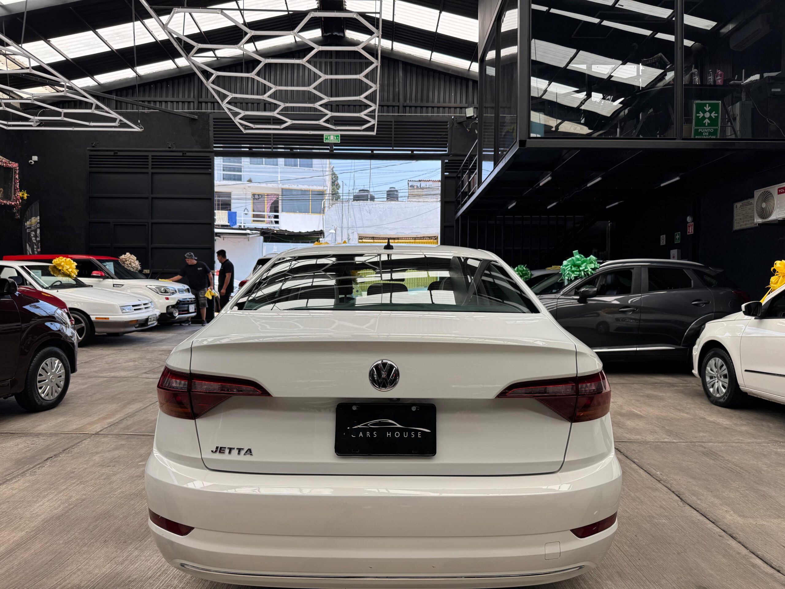 VOLKSWAGEN JETTA WOLFSBURG EDITION  2020 - Image 4