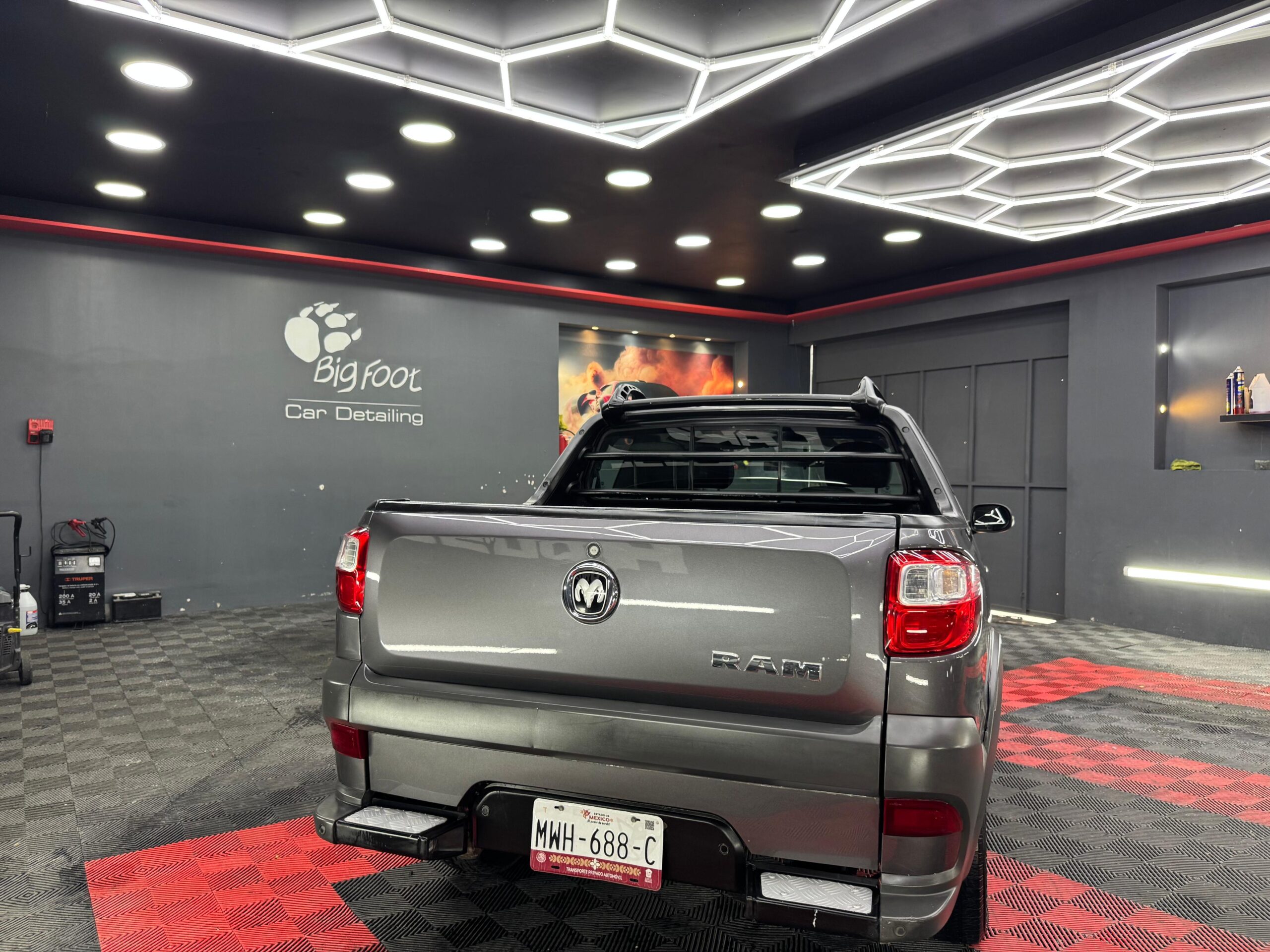 DODGE RAM 700 SLT CLUB  2020 - Image 3