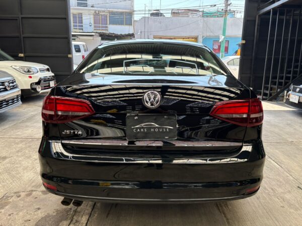 VOLKSWAGEN JETTA TRENDLINE TIPTRONIC 2016 - Image 4