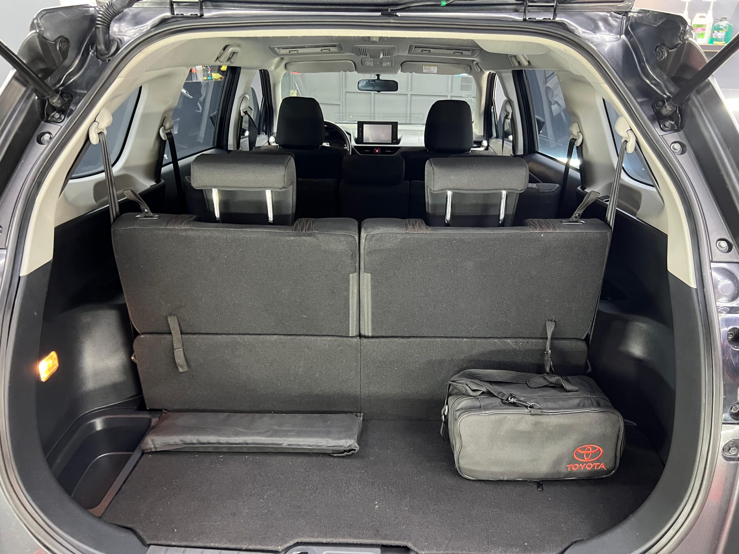 TOYOTA AVANZA  XLE 2023 - Image 9