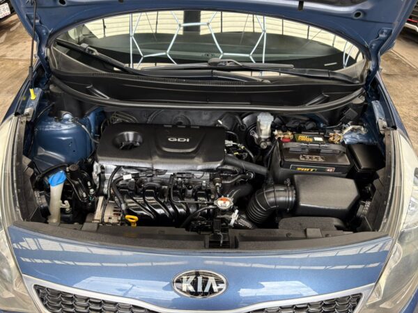 KIA RIO EX 2017 - Image 10