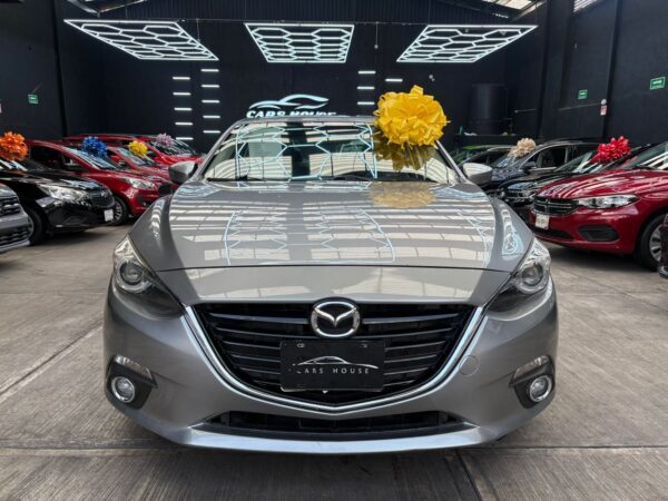 MAZDA 3 S 2015