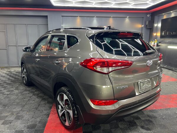 HYUNDAI TUCSON  LIMITED  2018 - Image 4