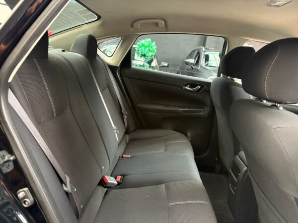 NISSAN SENTRA SENSE 2017 - Image 8