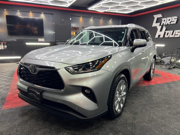 TOYOTA HIGHLANDER LIMITED  2021 - Image 1