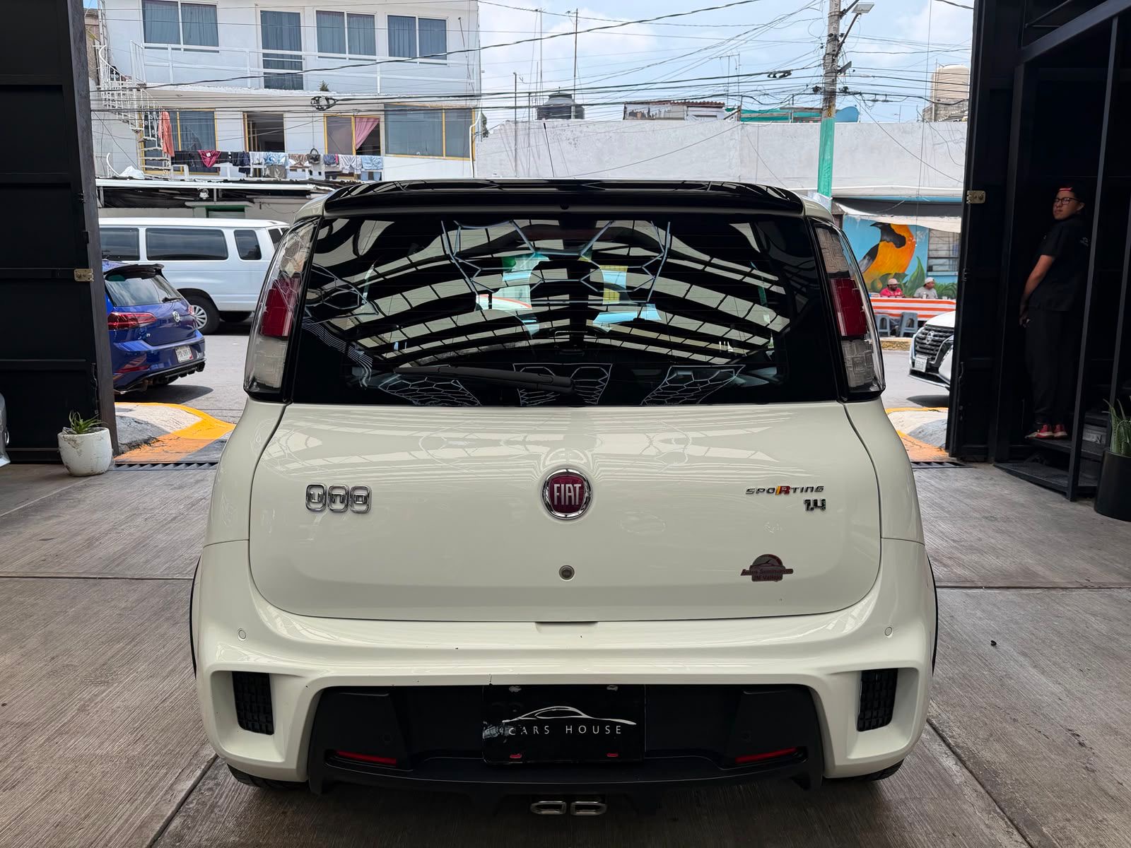 FIAT UNO SPORTING  2016 - Image 4