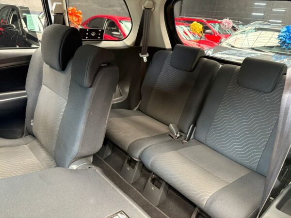TOYOTA AVANZA XLE  2017 - Image 6
