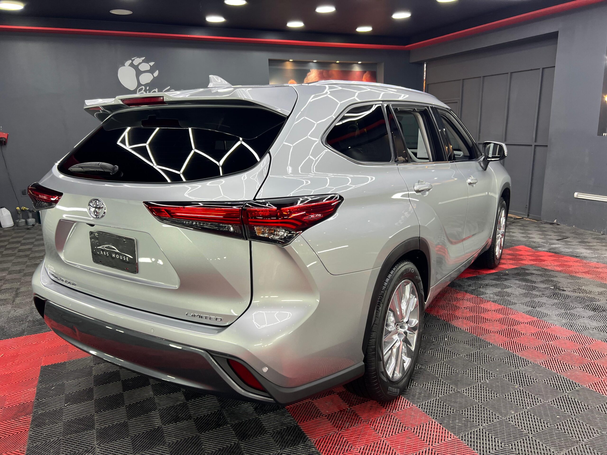 TOYOTA HIGHLANDER LIMITED  2021 - Image 3