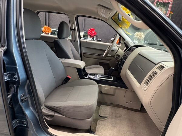FORD ESCAPE XLS 2012 - Image 7