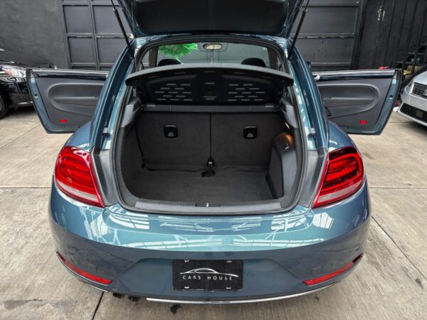 VOLKSWAGEN BEETLE COAST 2018 - Image 8