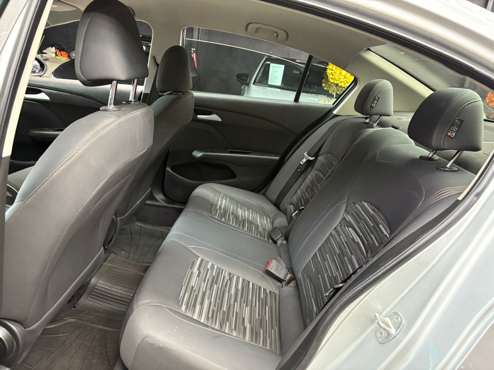 CHEVROLET CAVALIER-A 2019 - Image 6