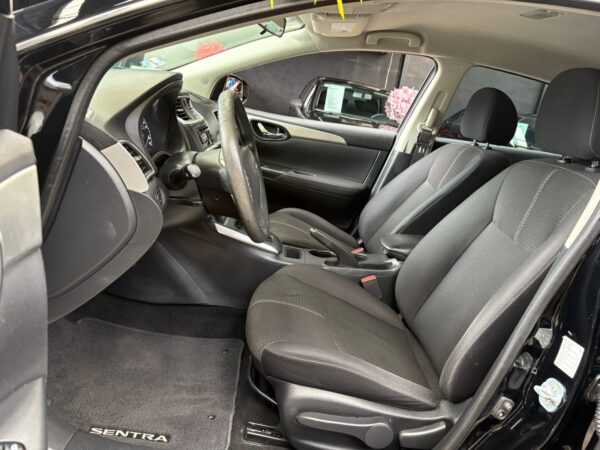 NISSAN SENTRA SENSE 2017 - Image 5