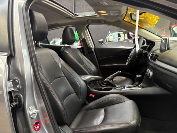MAZDA 3 S 2015 - Image 6