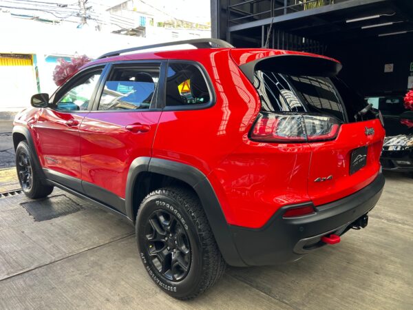 JEEP CHEROKEE TRAILHAWK 4x4 2019 - Image 2