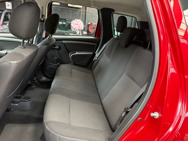RENAULT DUSTER EXPRESSION  2016 - Image 6