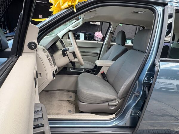 FORD ESCAPE XLS 2012 - Image 5