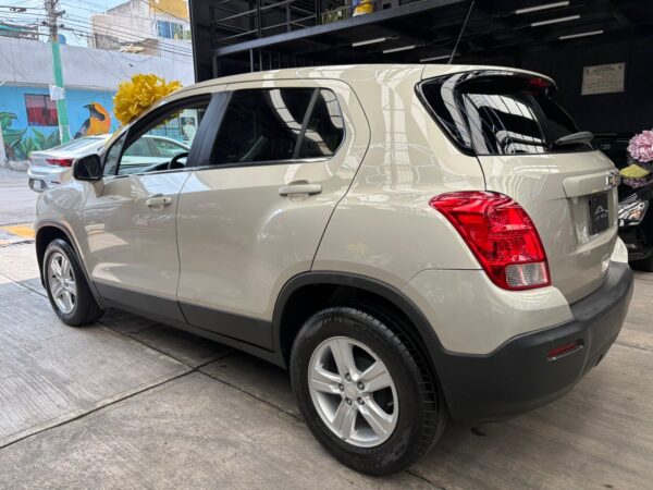 CHEVROLET TRAX  2015 - Image 2
