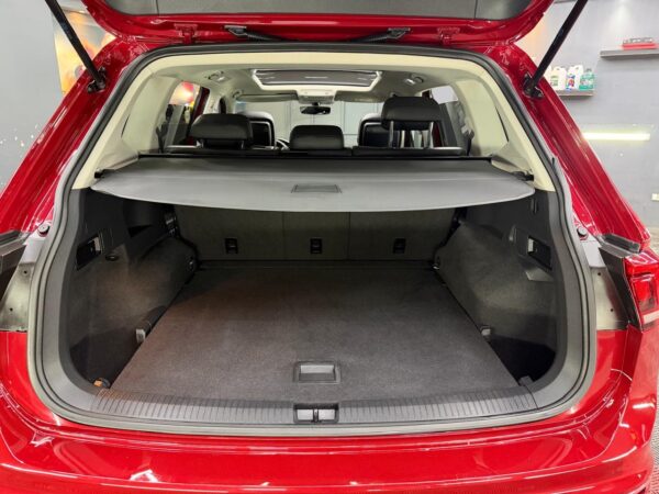 VOLKSWAGEN TIGUAN  CONFORTLINE  2019 - Image 9