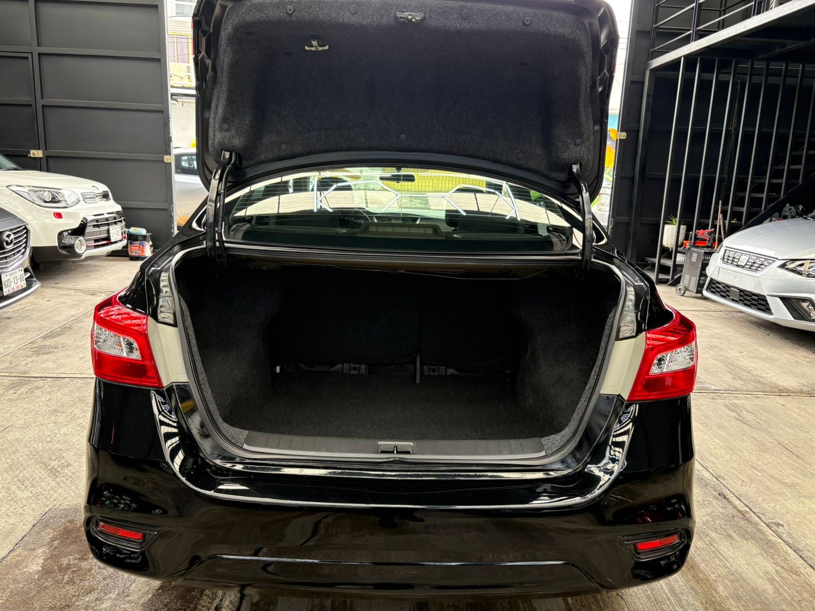 NISSAN SENTRA SENSE 2017 - Image 9