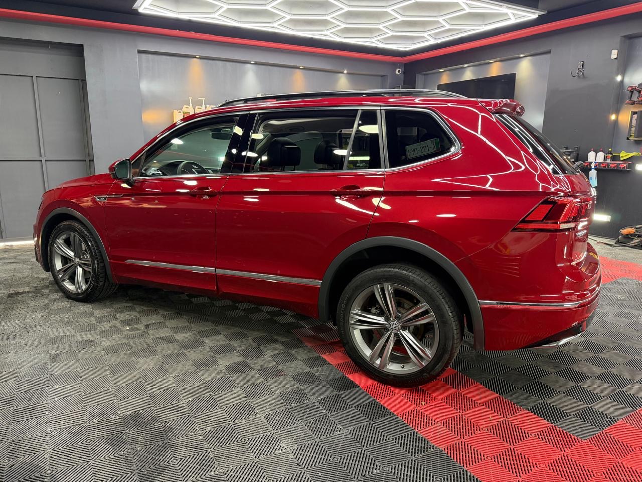 VOLKSWAGEN TIGUAN  CONFORTLINE  2019 - Image 4