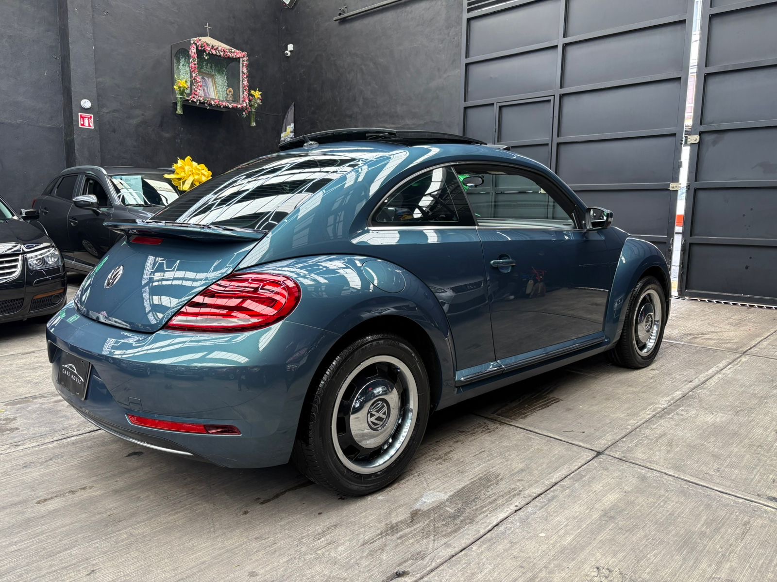 VOLKSWAGEN BEETLE COAST 2018 - Image 3